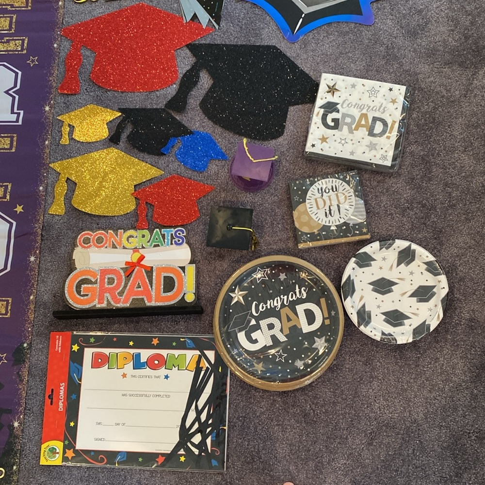Graduation Decor - Picture 2 of 9